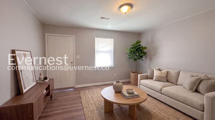 1216 Woodland Avenue Southwest – photo 2
