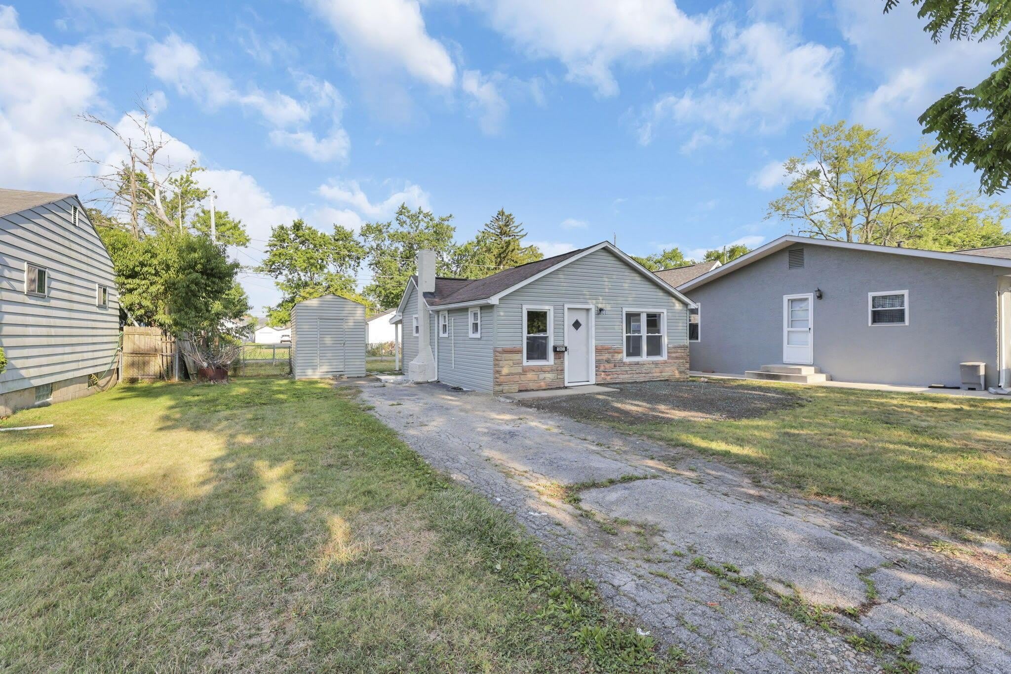 561 Erickson Avenue – photo 5