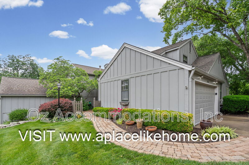 4300 W 111th Ter – photo 4