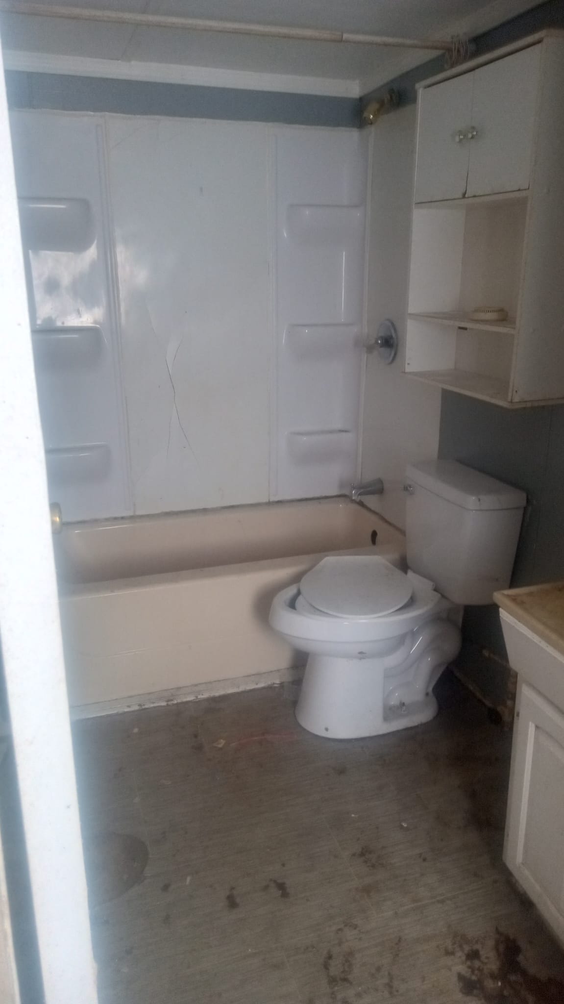 204 E Hegeler Ln – photo 5