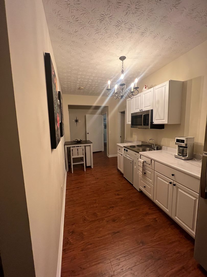 Private 1 Bedroom Unit in Sugar Hill – photo 5