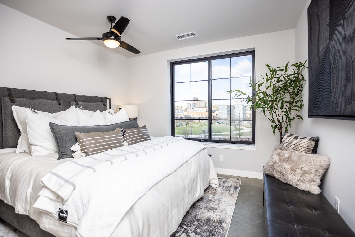 The District Lofts – photo 5