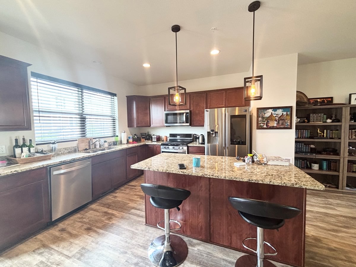 5136 Hampton St Ne – photo 2