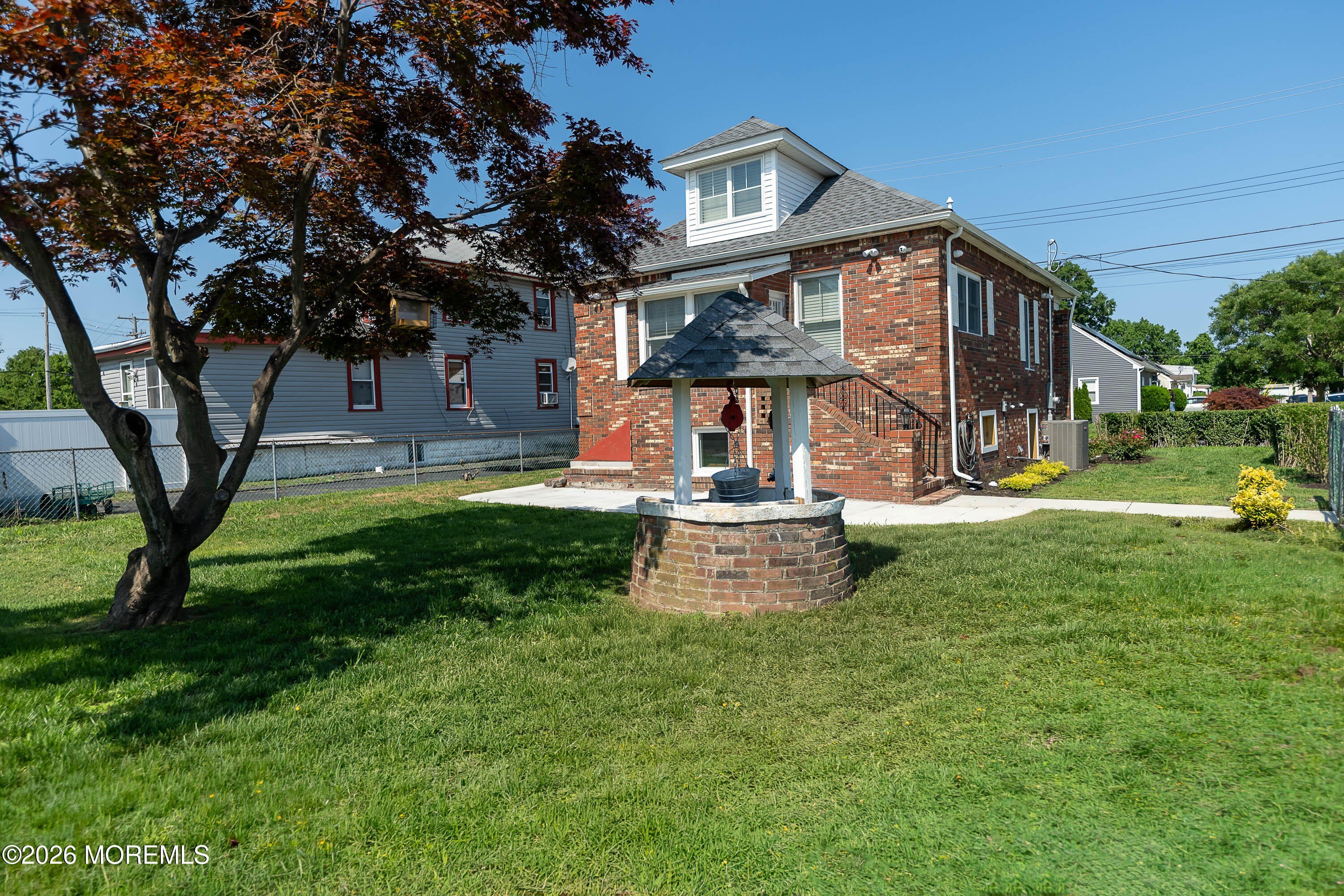 13 Fisher Avenue – photo 4