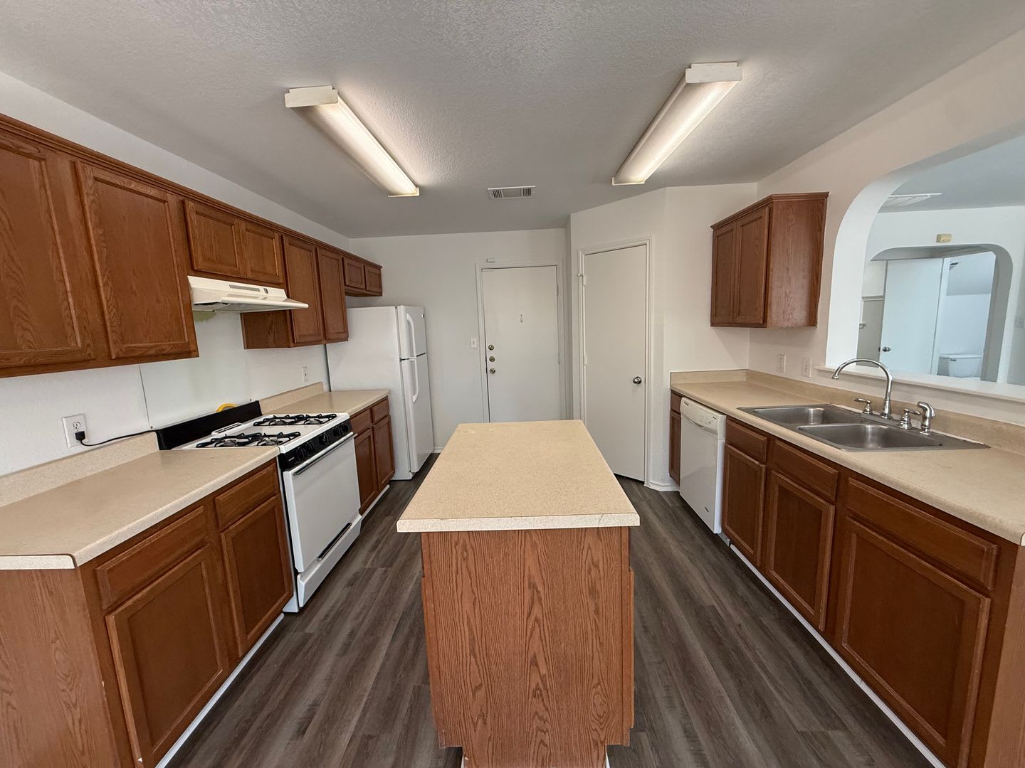 3311 Etheredge Dr 78725 – photo 4