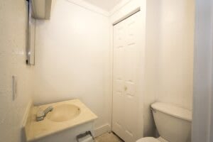 212 West Washington Street – photo 2