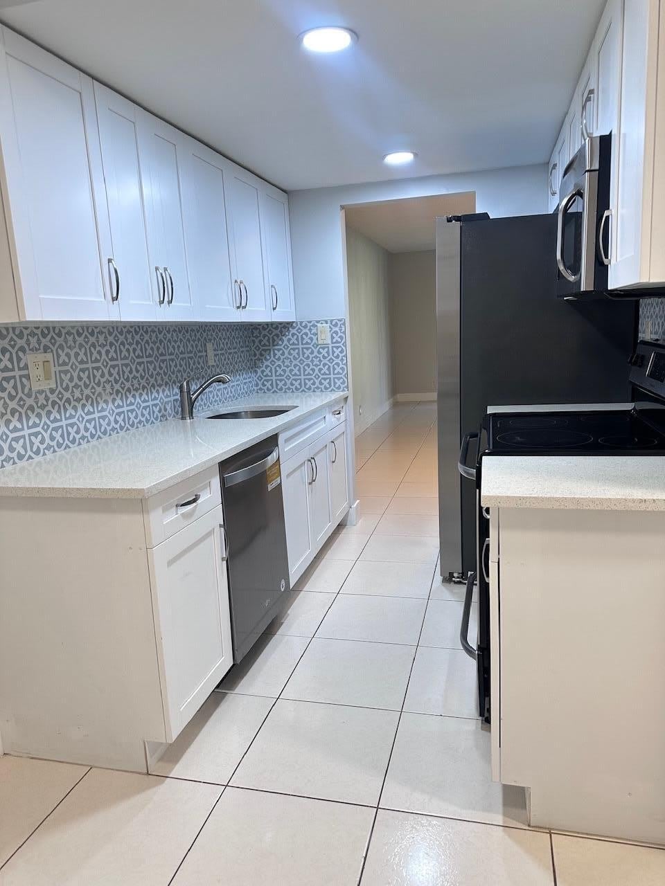 3101 NW 47th Terrace – photo 5