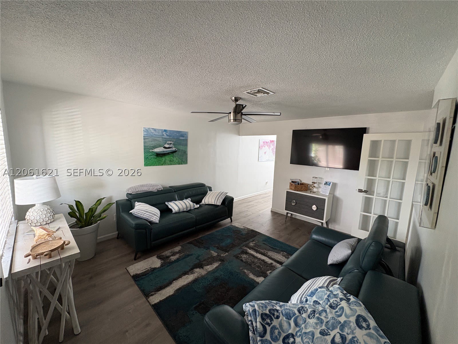 191 NW 17th Ave – photo 3