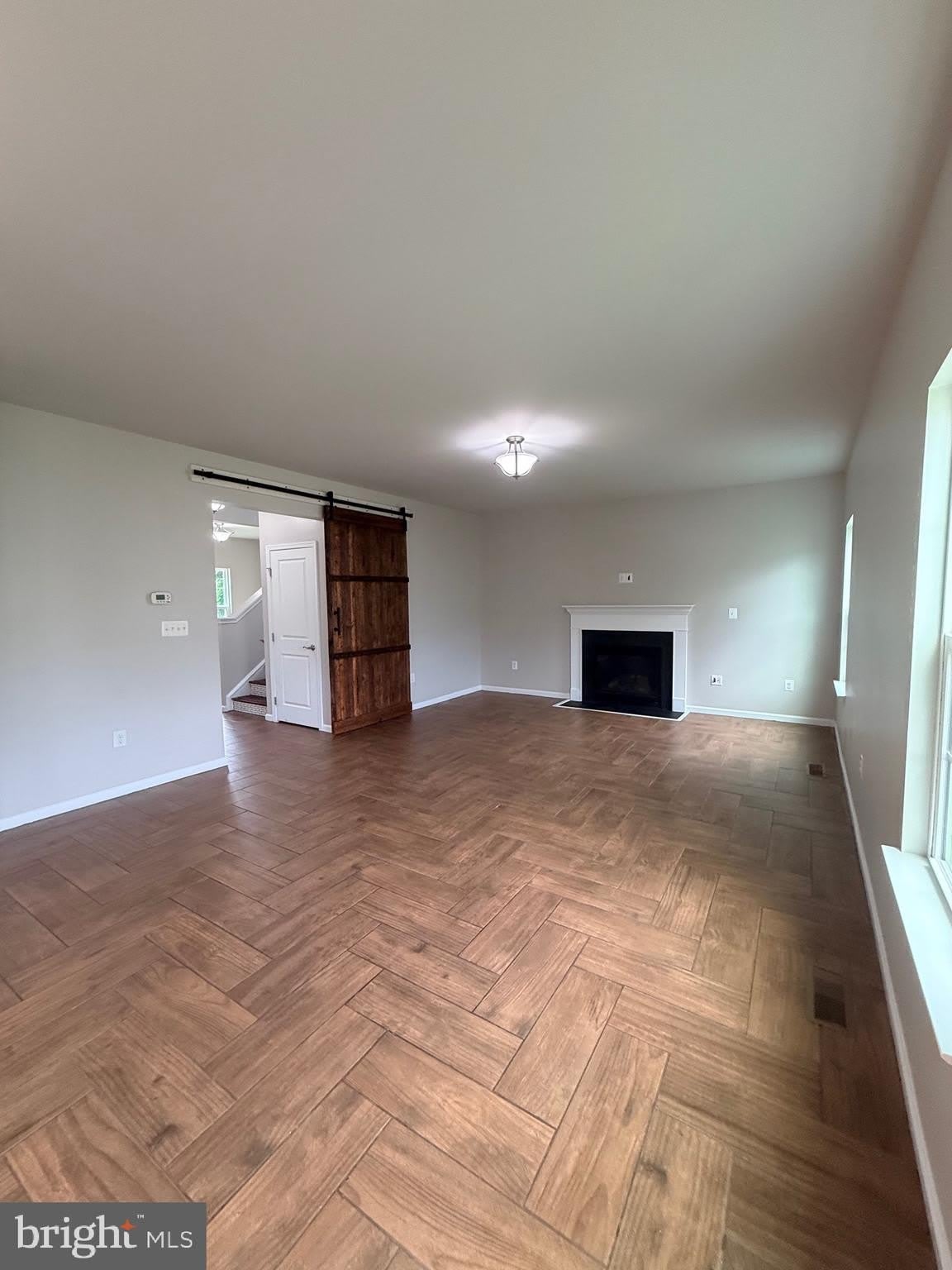 9411 WOOD CREEK Circle – photo 5