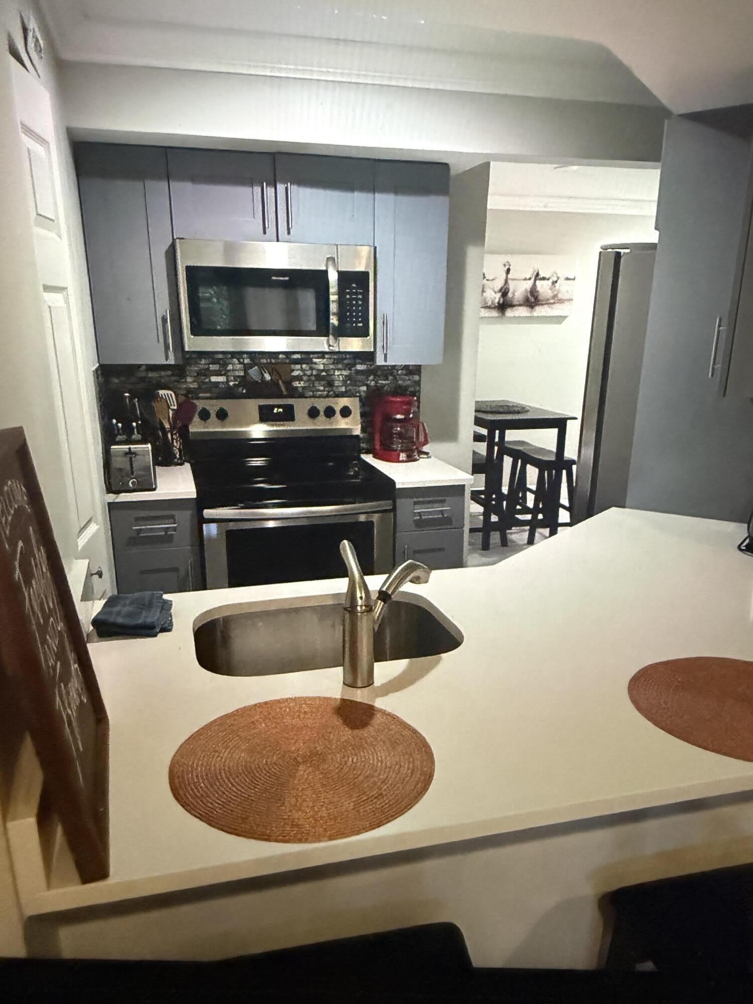 12725 Shoreline Drive 6C – photo 2