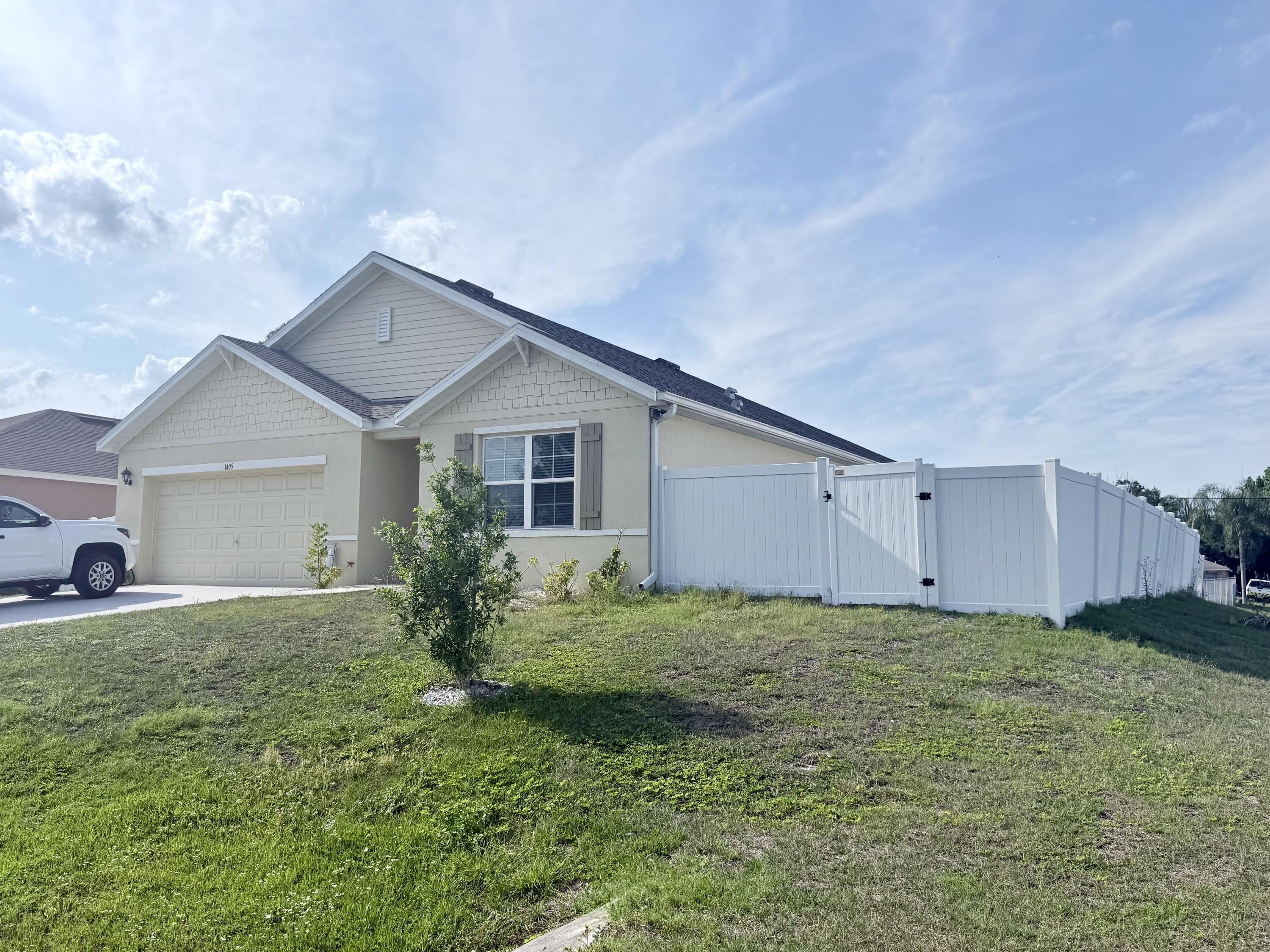 1405 Pace Drive NW – photo 2
