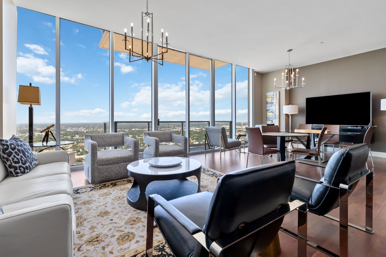 610 E Market St #2915 – photo 4