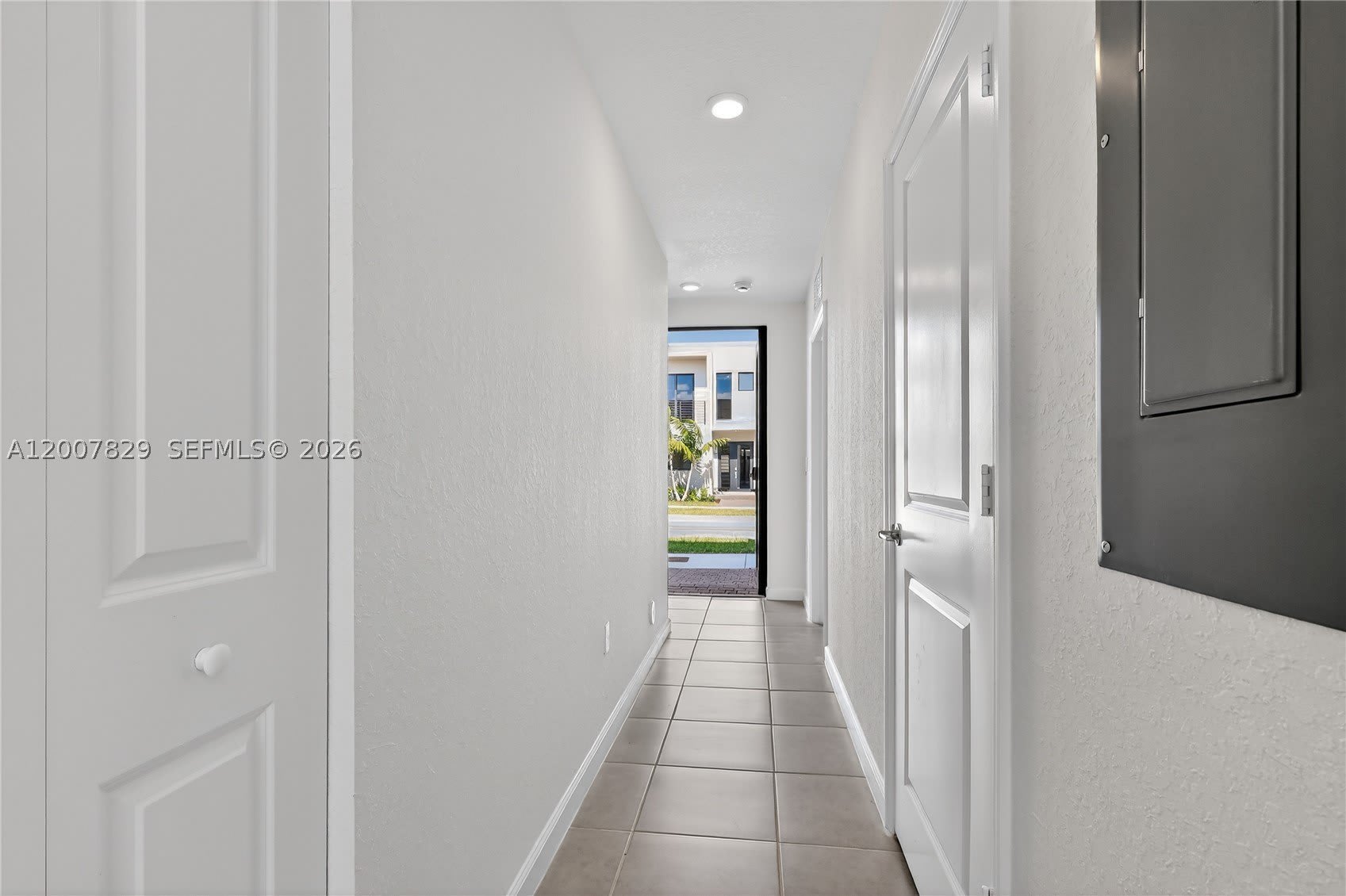 13883 SW 262nd Str – photo 3