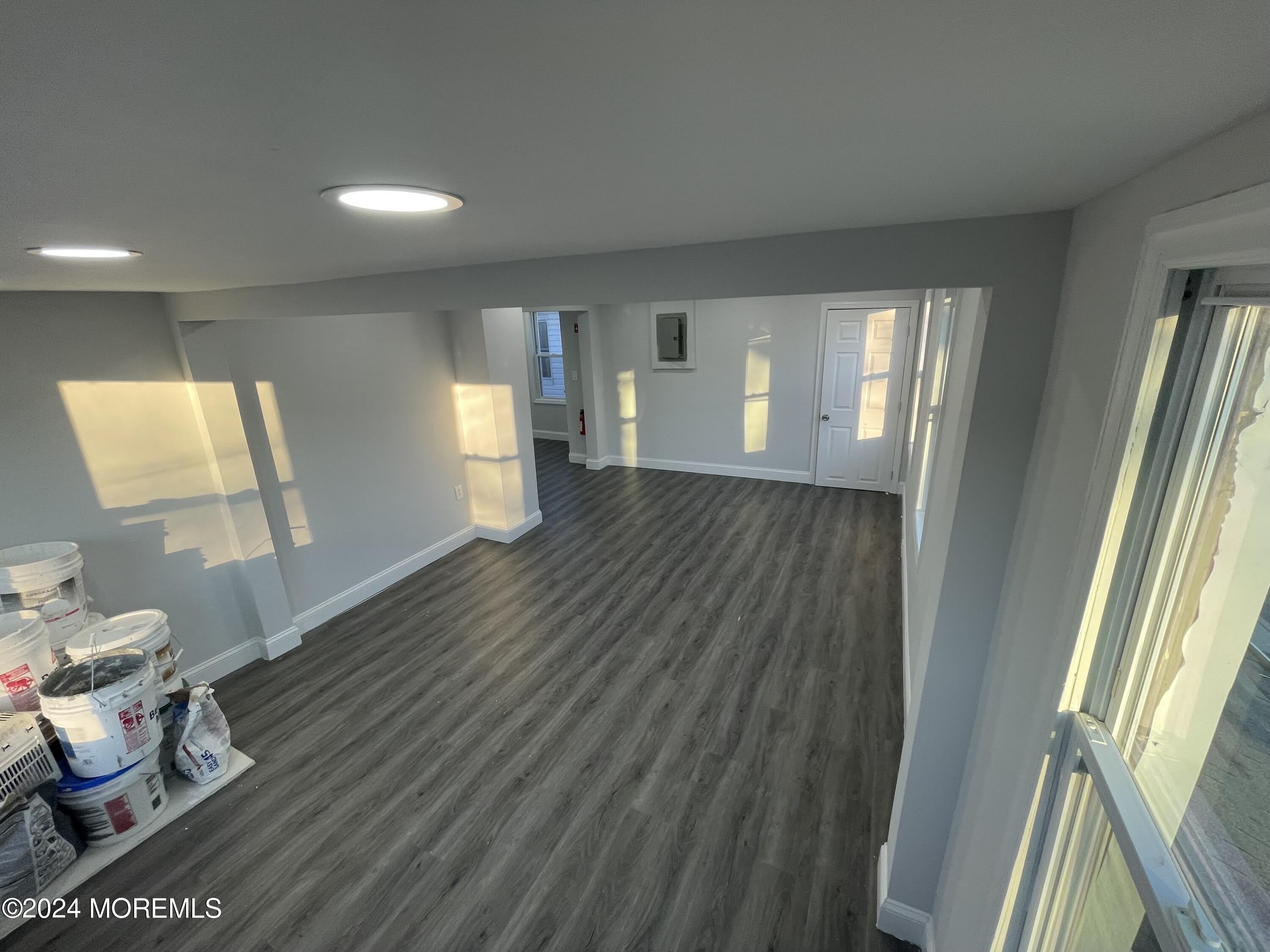 1257 Washington Avenue – photo 5