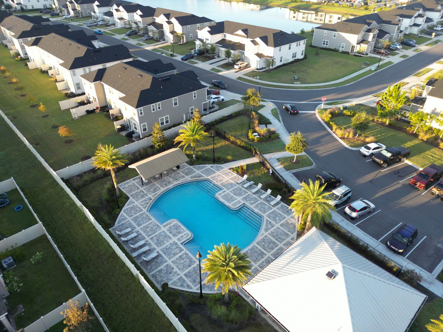 Stunning 2/2.5 Townhouse near Oakleaf! – photo 5