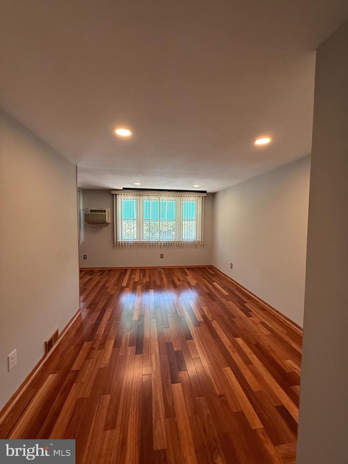 10786 LOCKART Road – photo 2