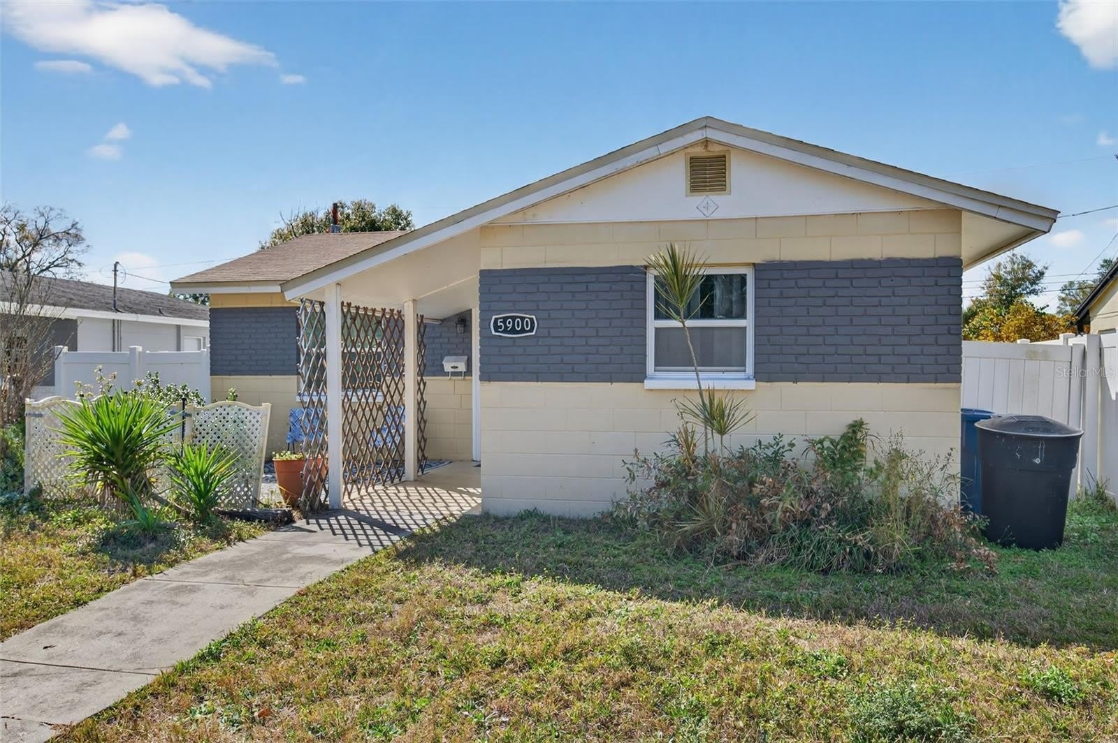 5900 Cypress Street N – photo 1