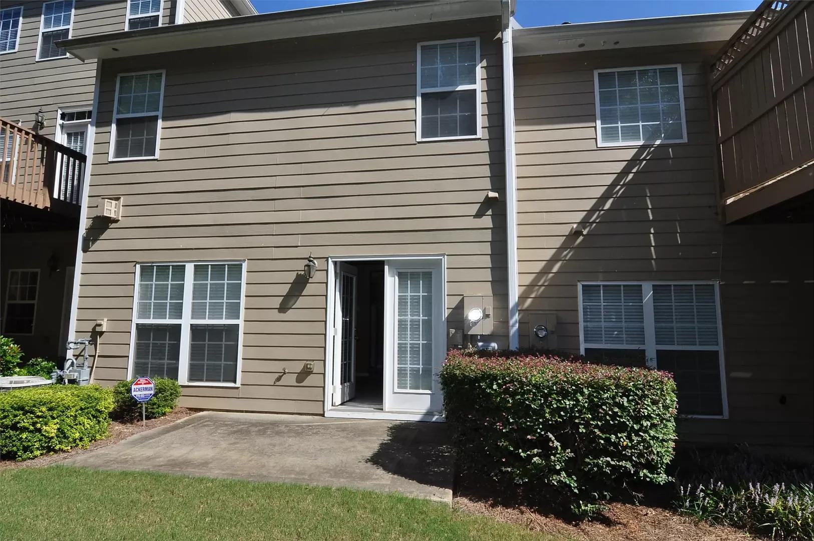Beautiful Townhome in Duluth! – photo 5