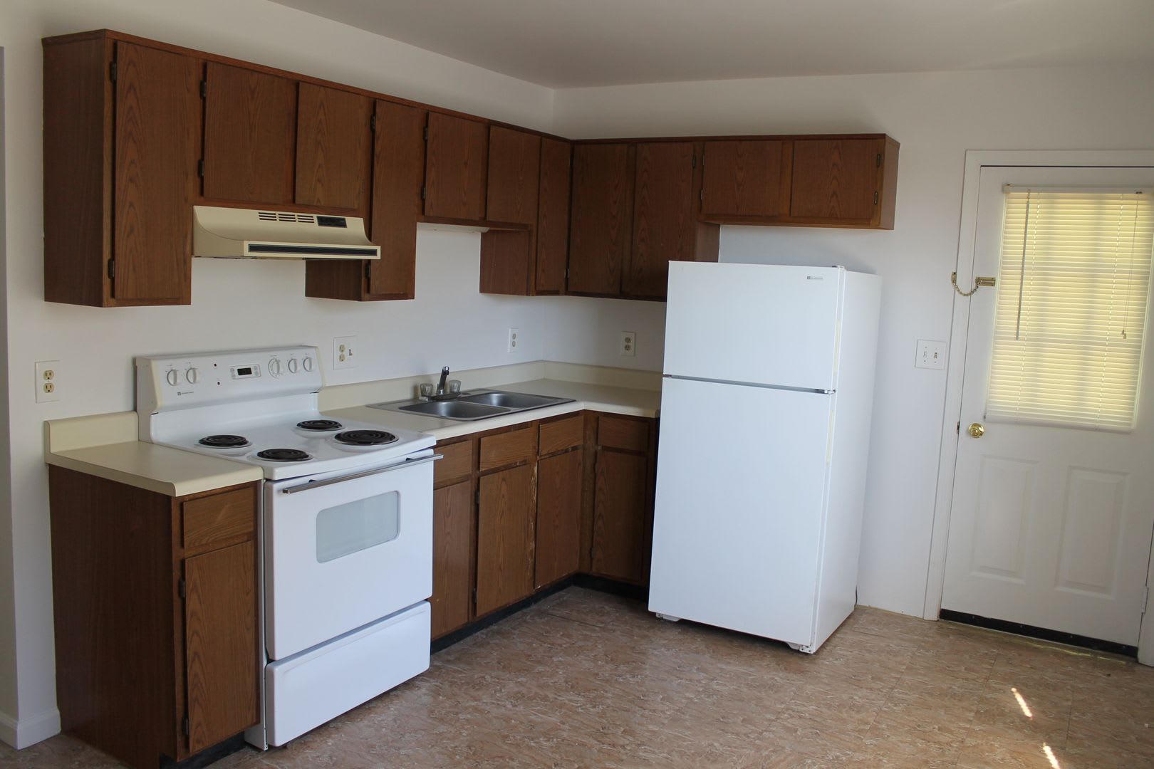 Townhome in Stewartstown – photo 2
