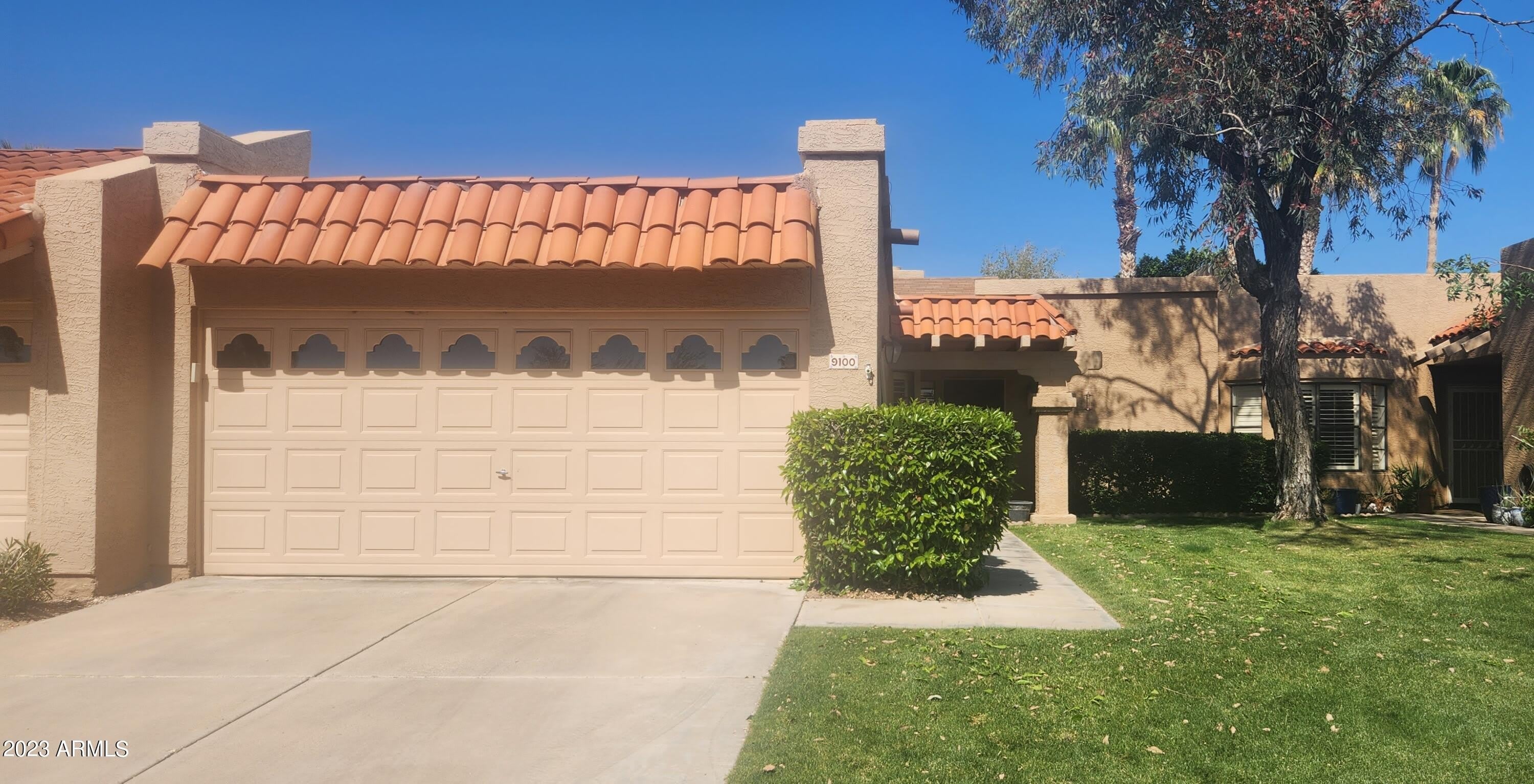 9100 E WINCHCOMB Drive – photo 1
