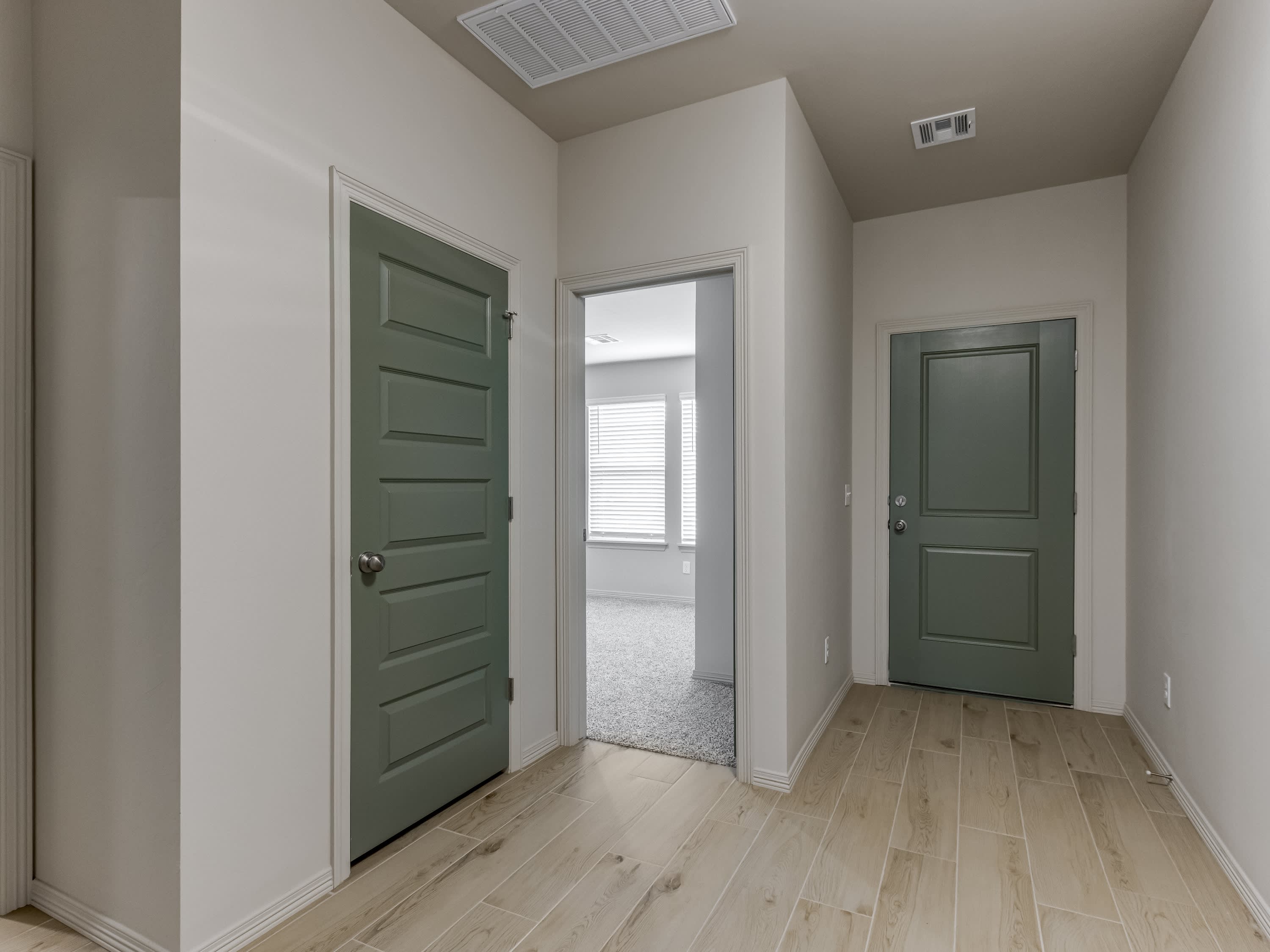 10645 Southwest 18th Street – photo 5