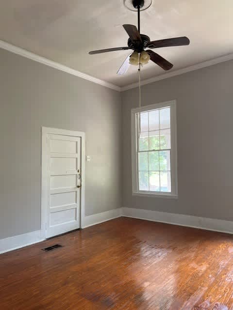 308 S Jackson Streeta – photo 2