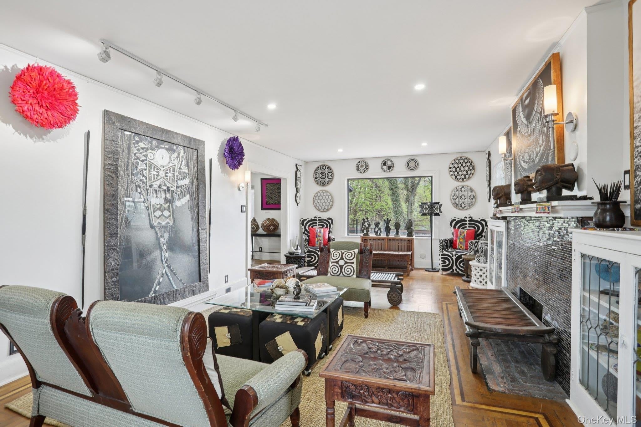 375 Hawthorne Terrace – photo 5
