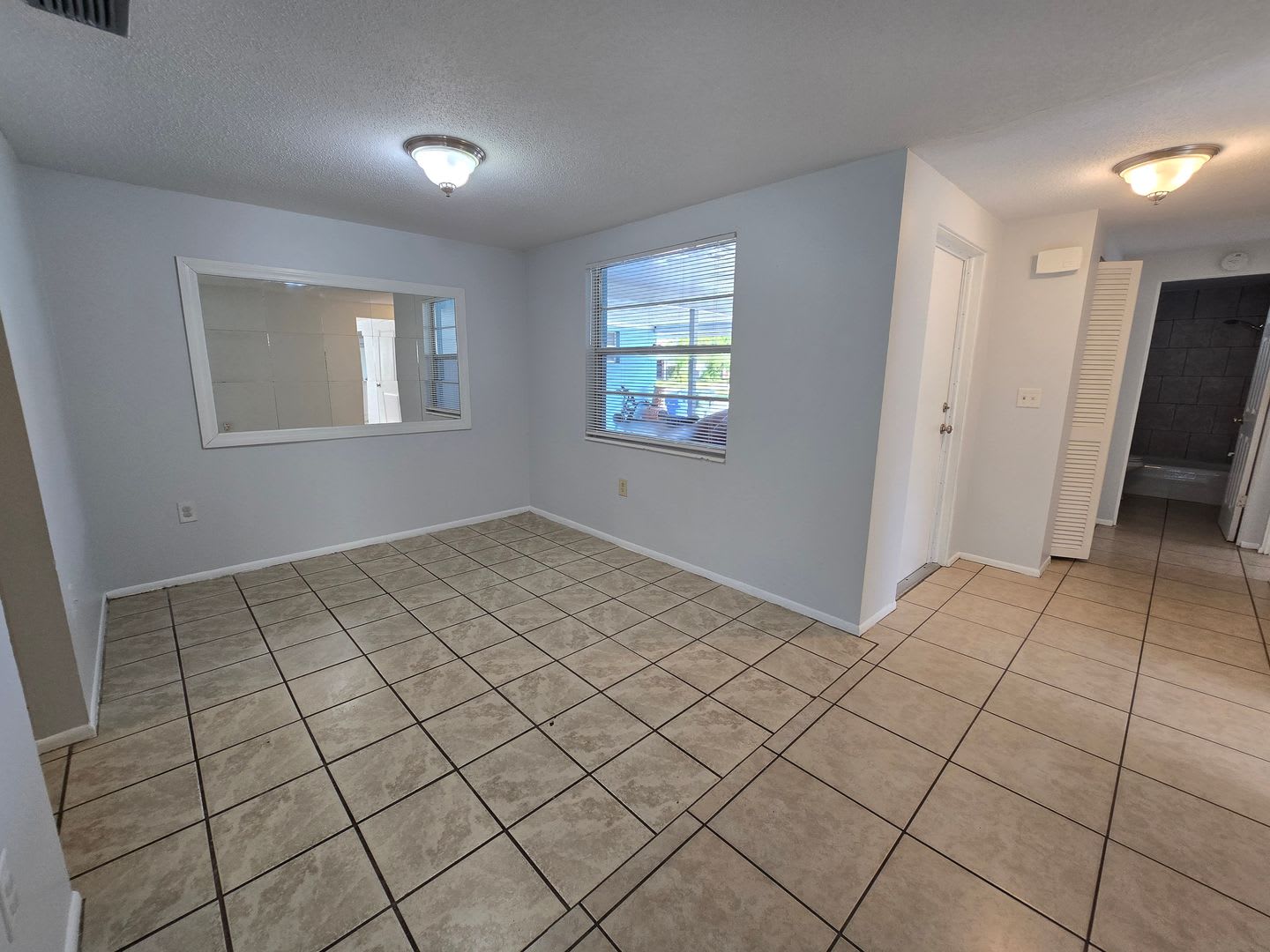 6916 Brentford Road – photo 2