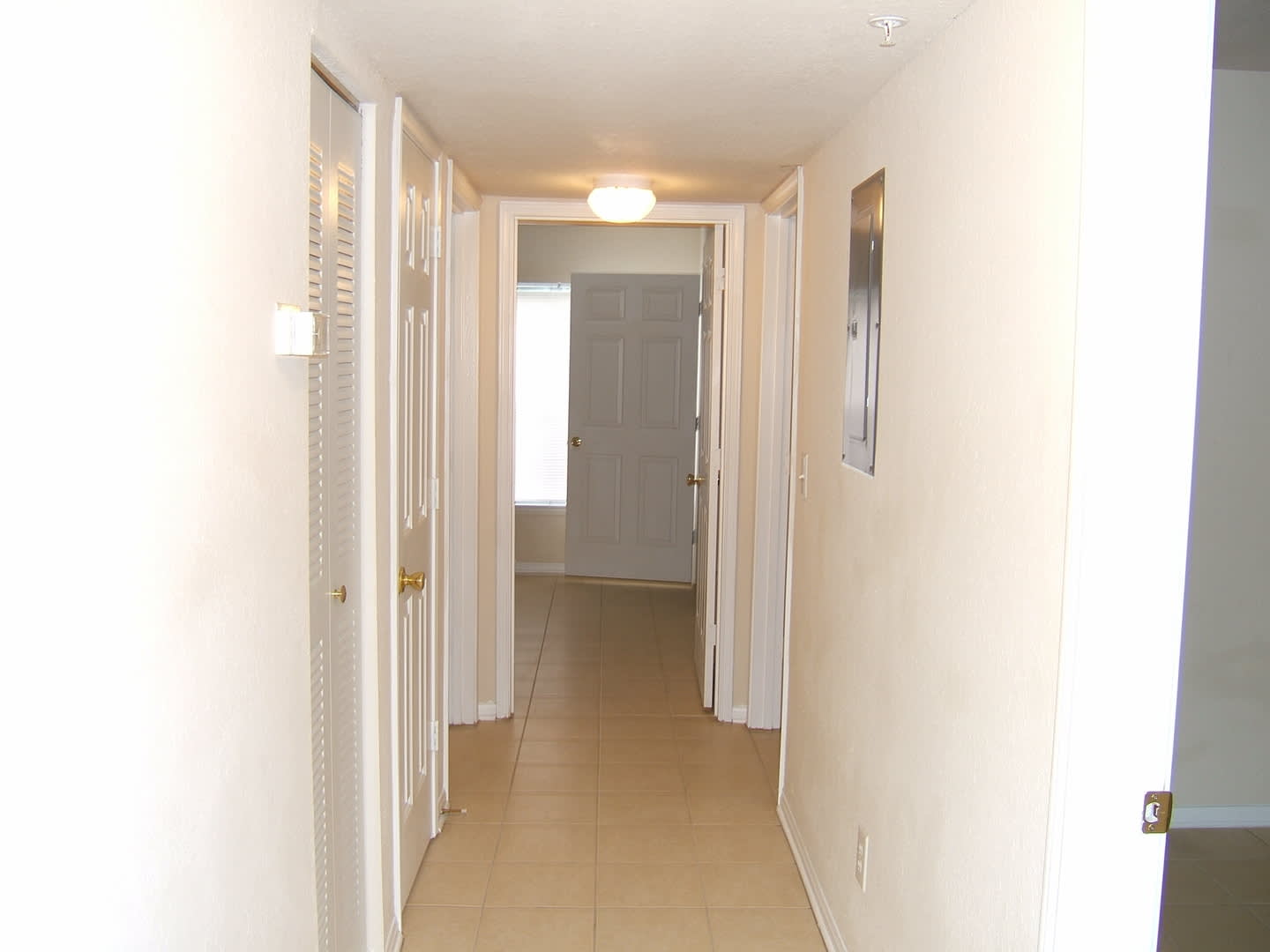 Spacious 3B 2B Unfurnished Condo Near Beach In The Heart Of Destin – photo 5