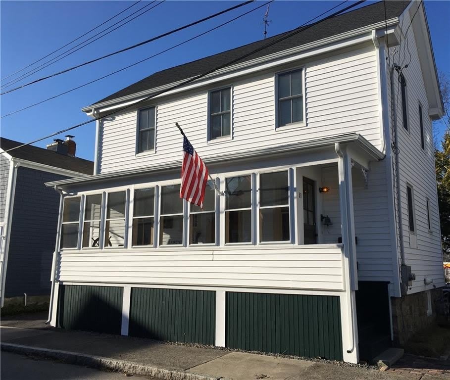 11 BYRNES Street – photo 1