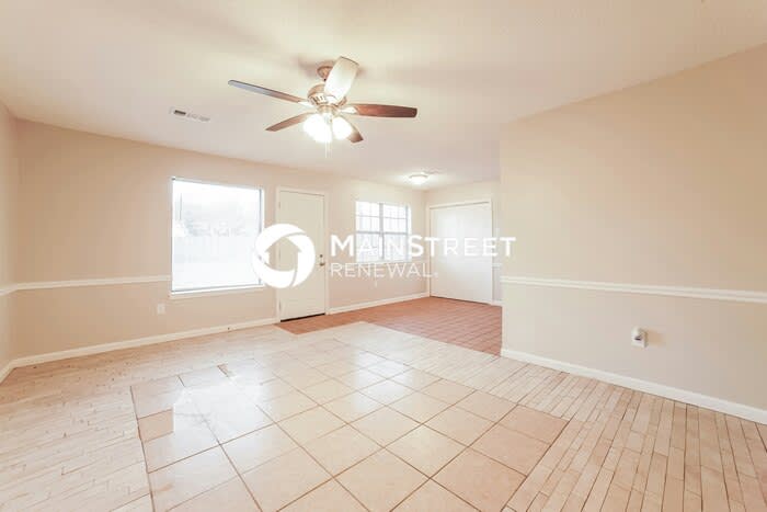 5325 Longwood Cove – photo 4