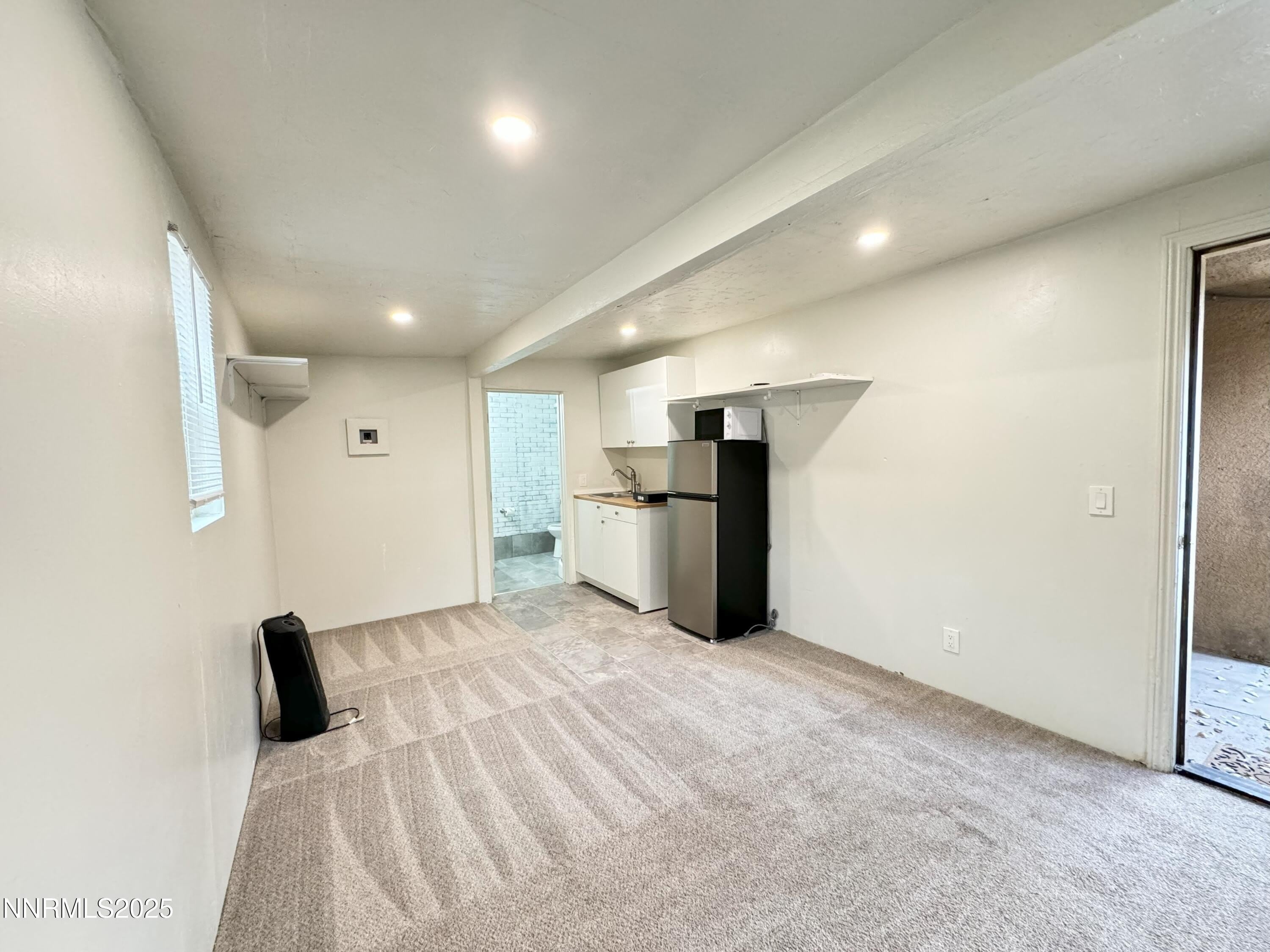 2065 1/2 Whitfield Way – photo 5