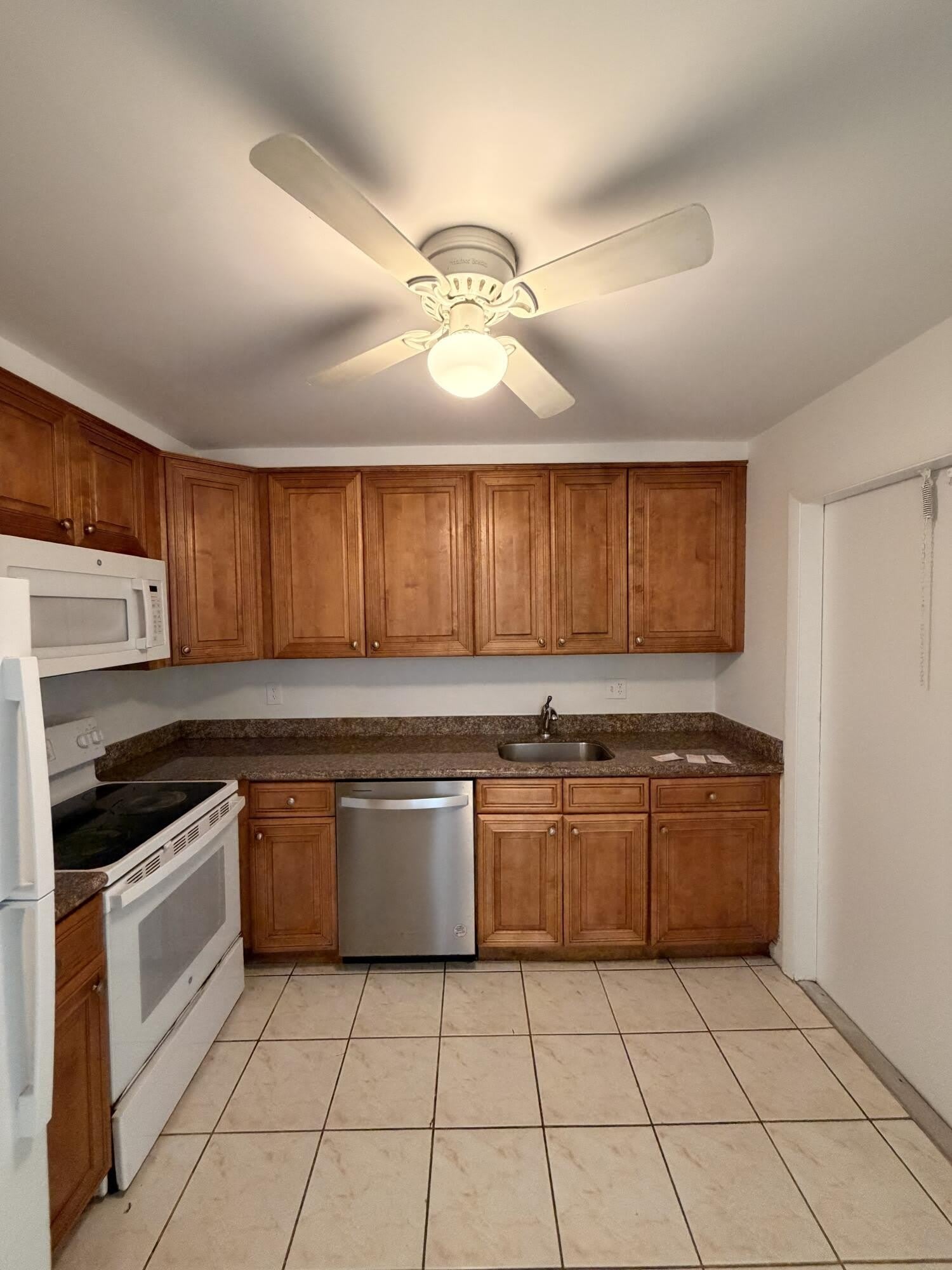 618 NW 13TH Street – photo 3