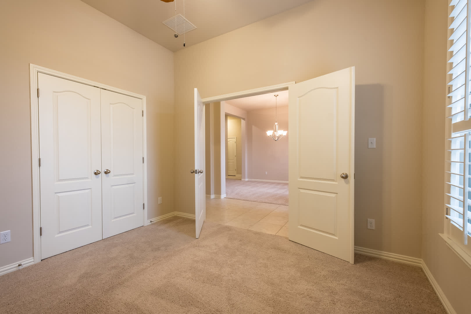 4 Bedroom, 3 Bath, Single-Story Home in Parkside at Mayfield Ranch – photo 4