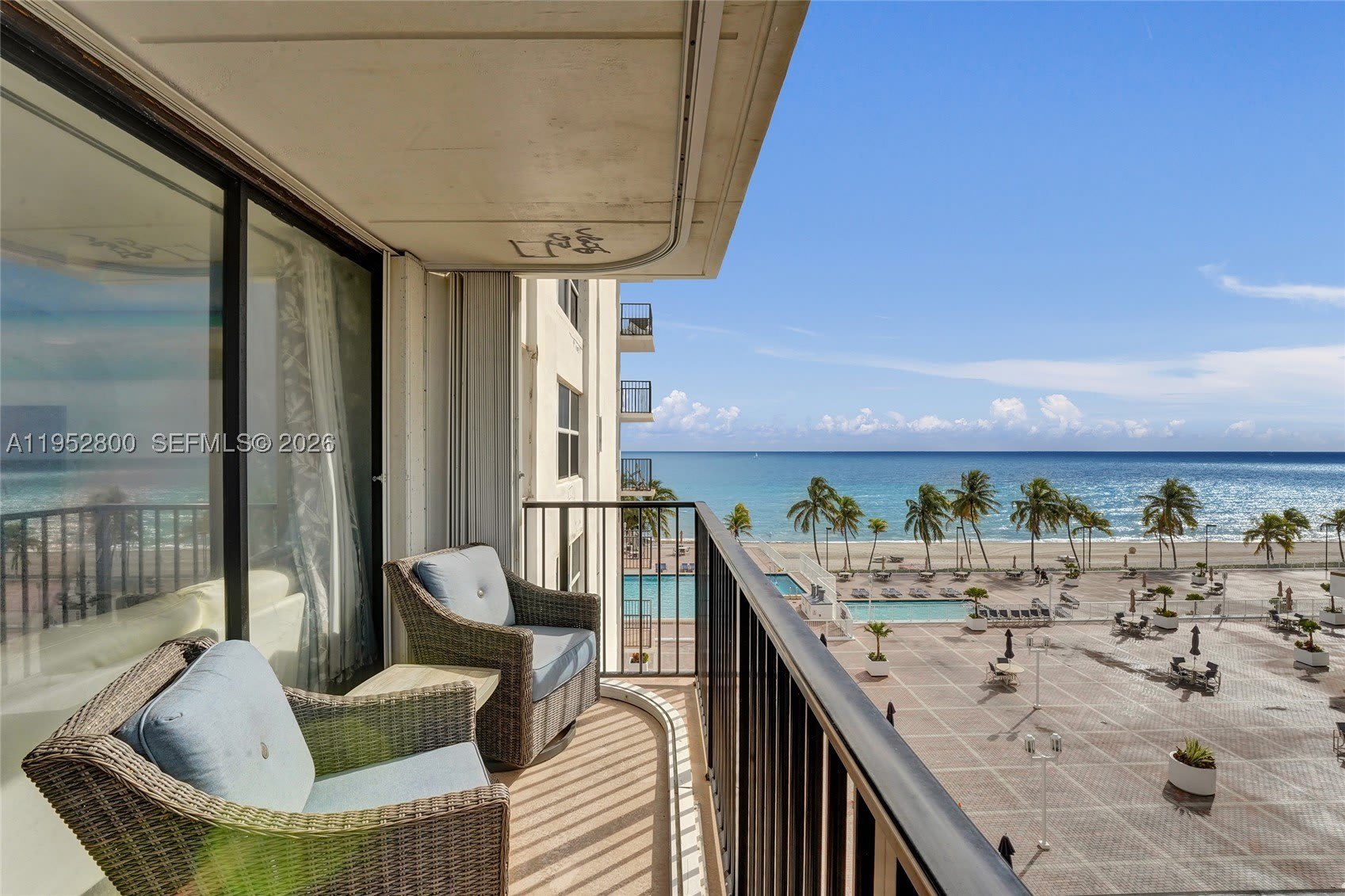 2201 S Ocean Dr – photo 1