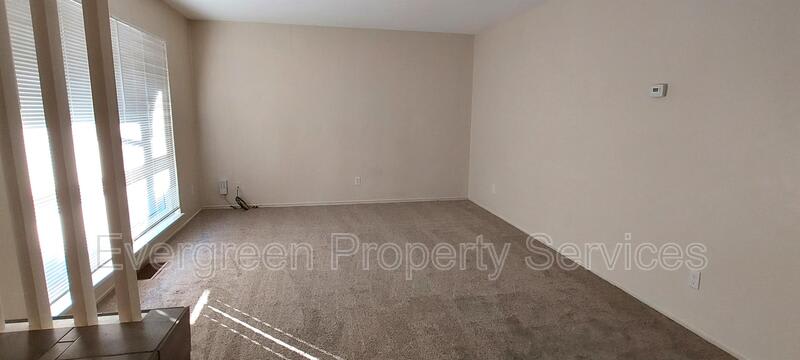 9005 Fashion Drive – photo 2