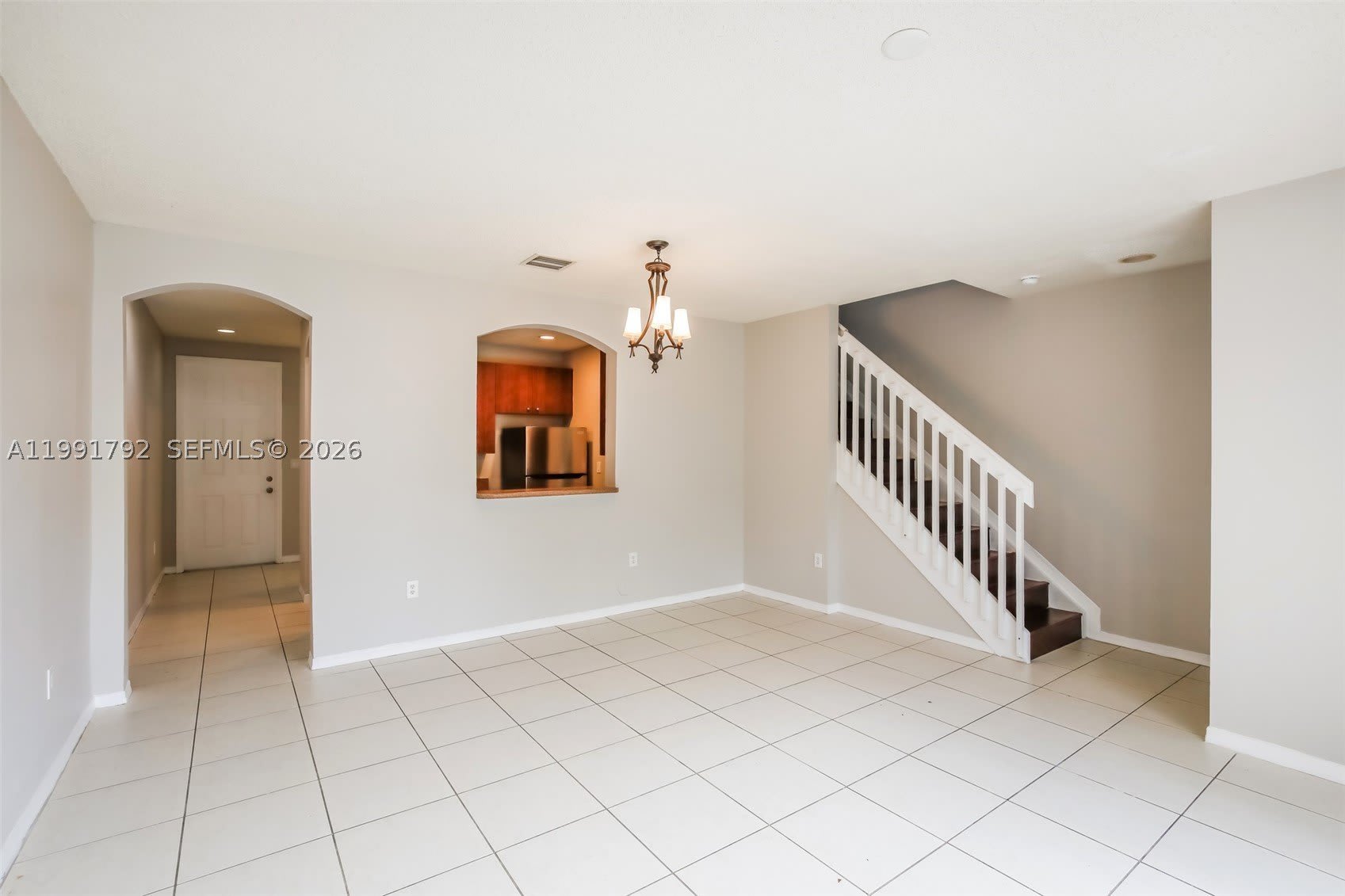 2281 NE 42nd Cir – photo 4