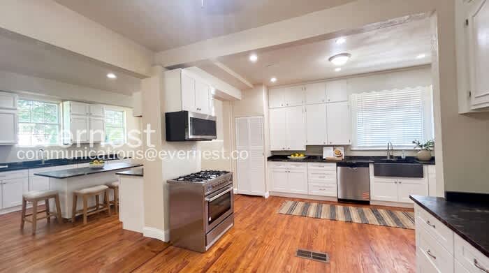 128 East Summit Avenue – photo 2