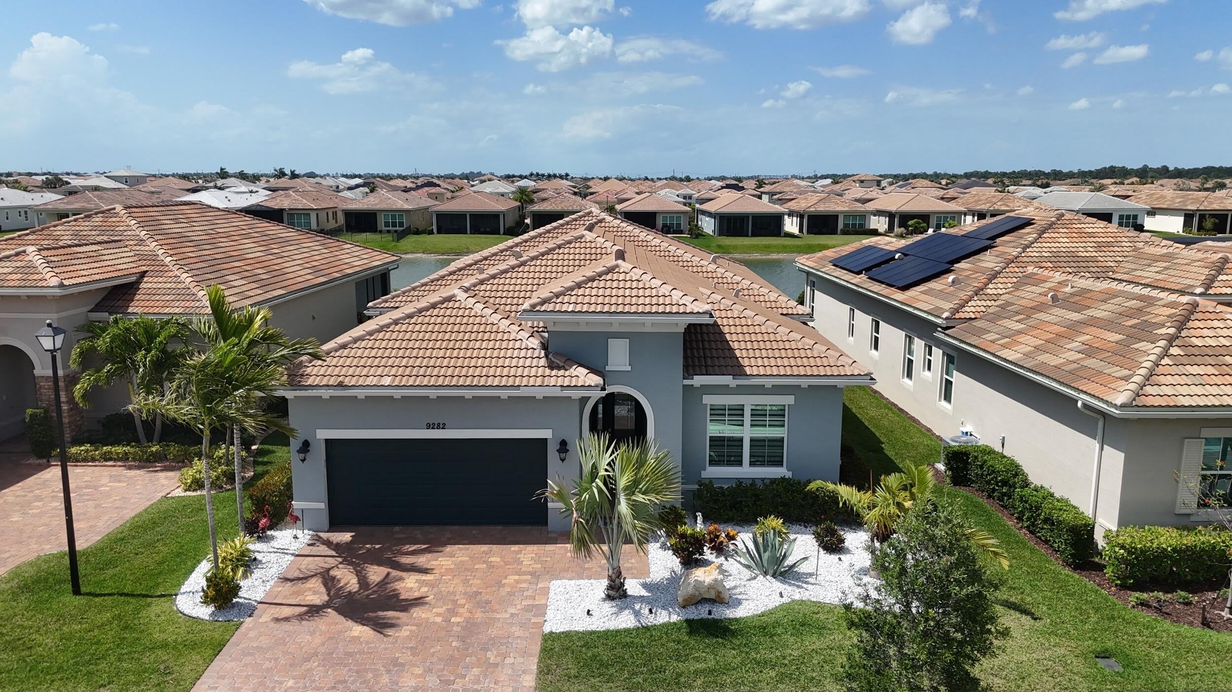 9282 SW Miracoli Way – photo 2