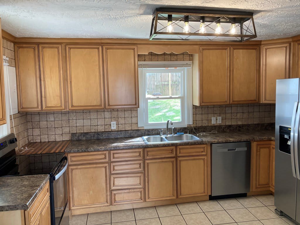 141 Shipley St – photo 4