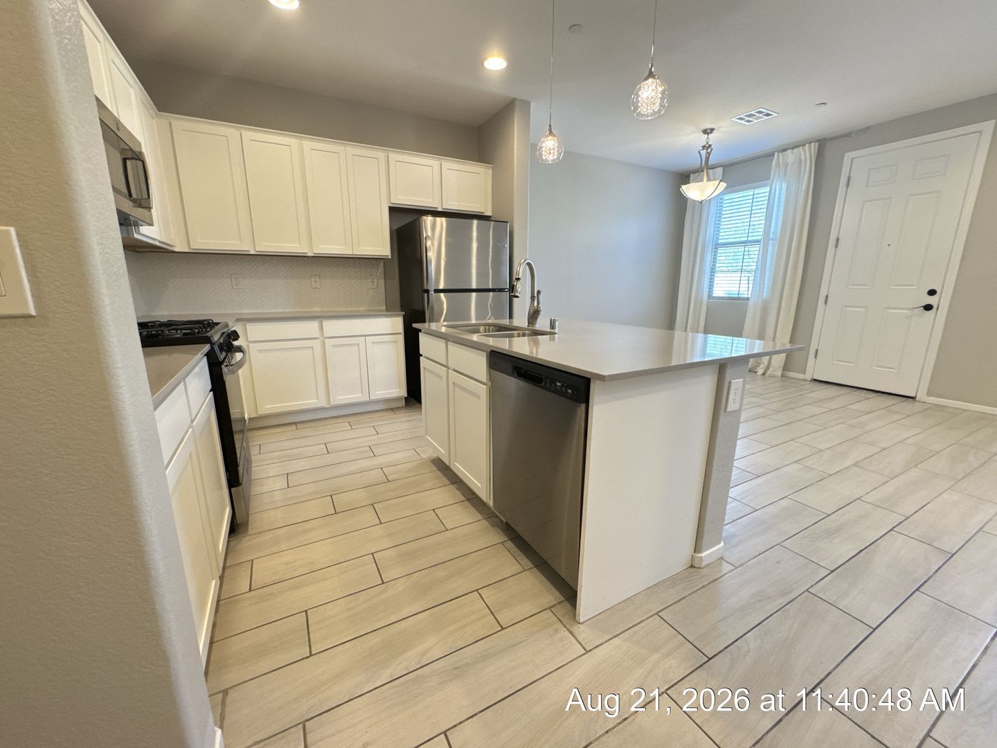 Spacious 3BR Henderson Home with Gated Community & Park – photo 5
