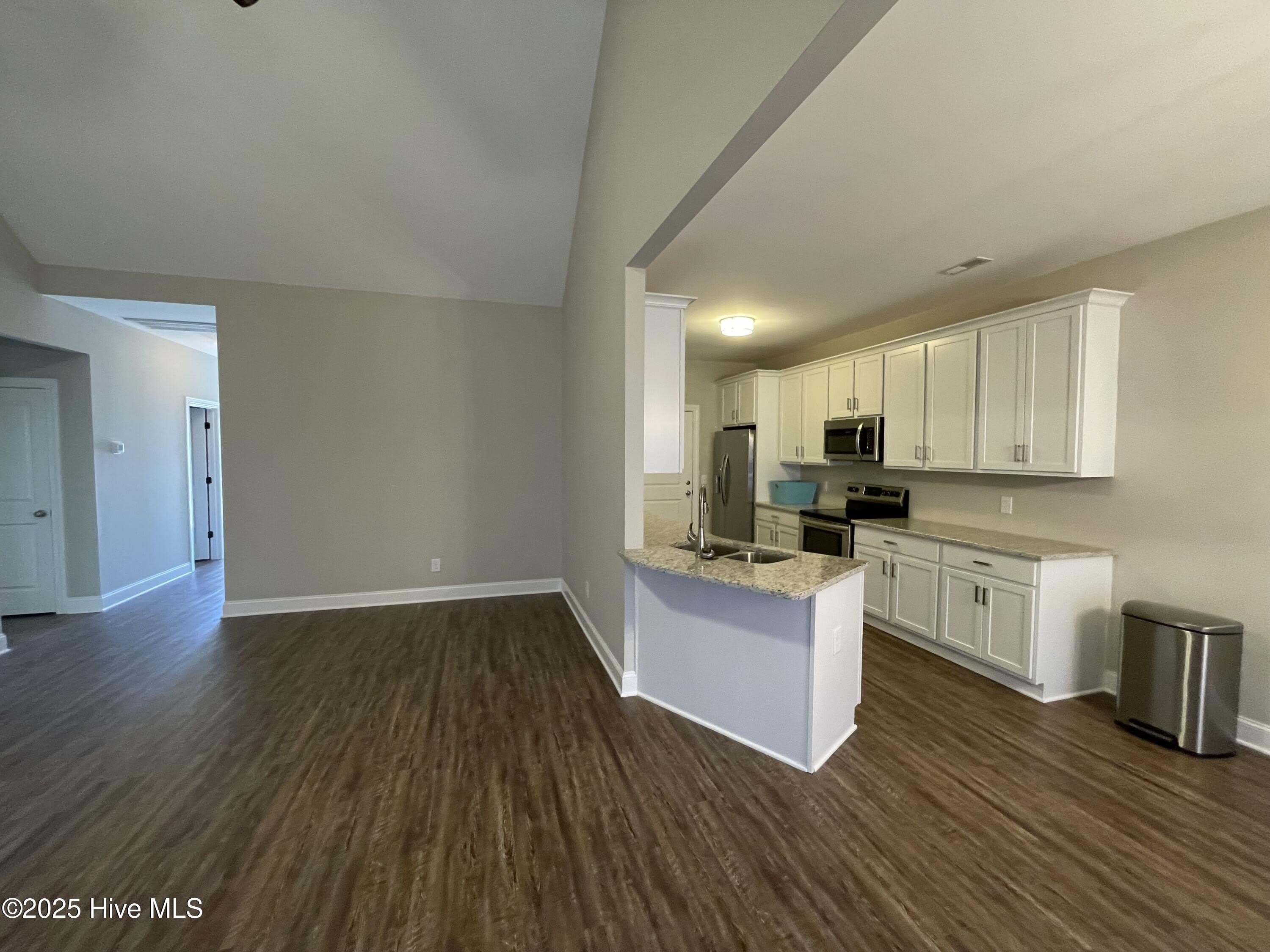 3909 Pensacola Drive – photo 3