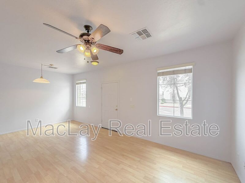 5216 W Albeniz Pl – photo 3