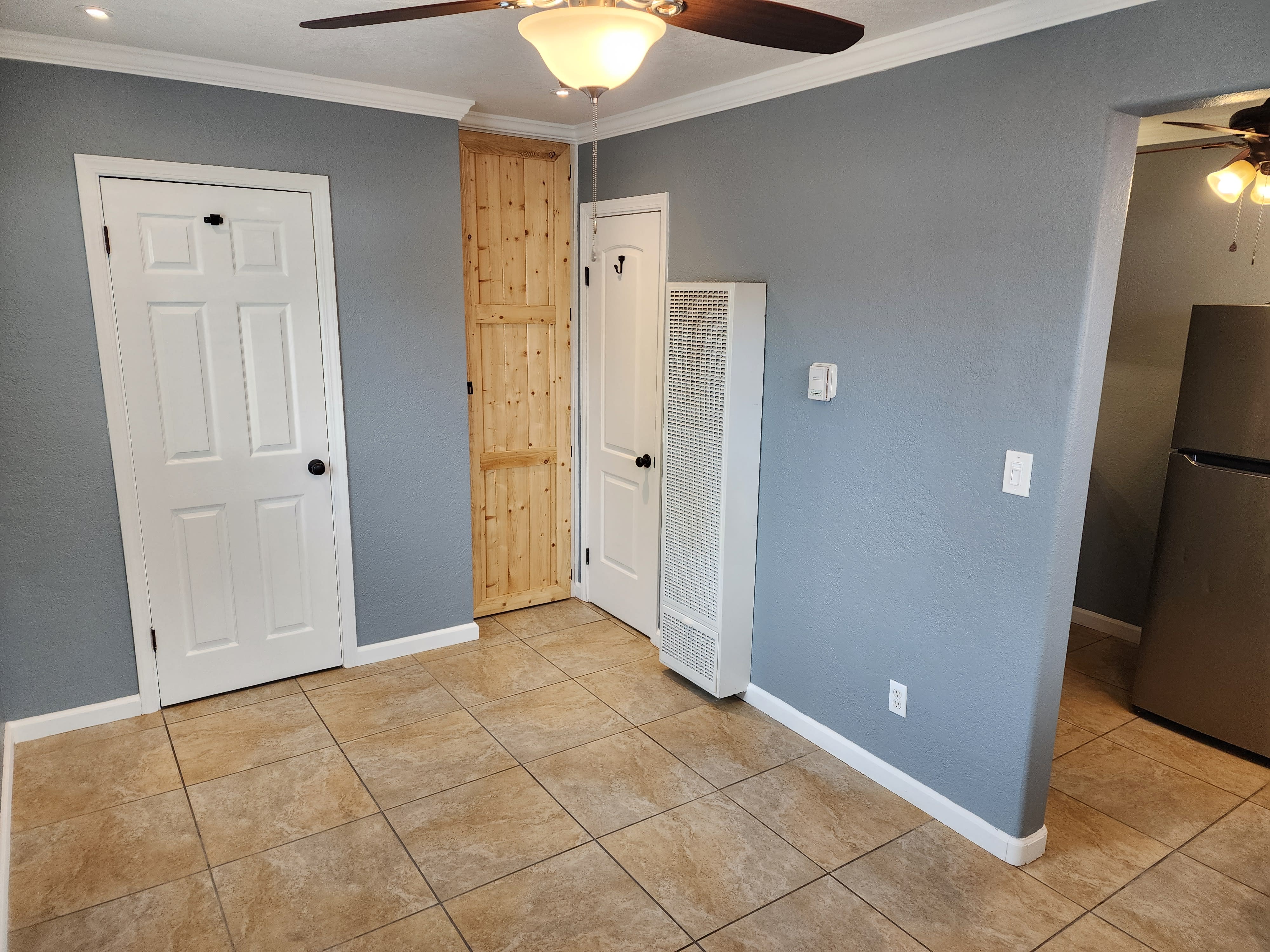 711 S Pine St – photo 3