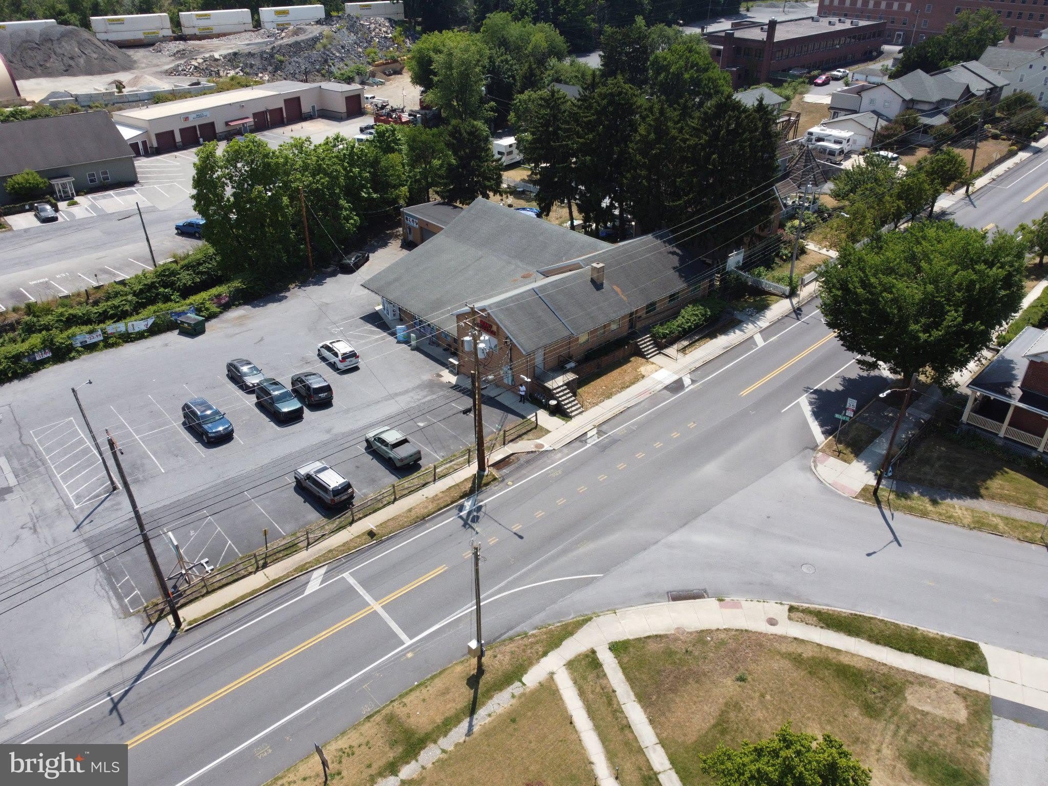 3697 DERRY Street – photo 2
