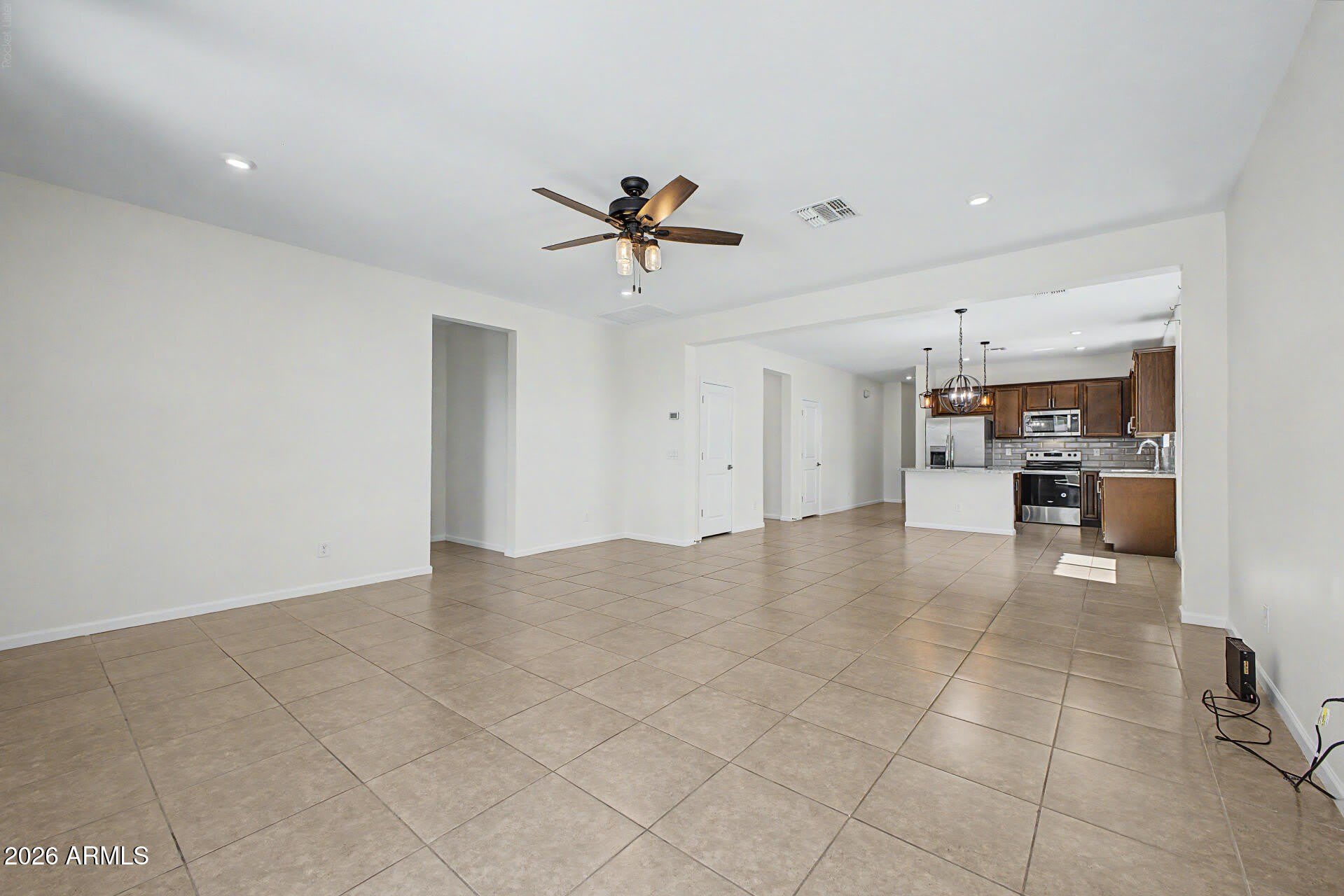 17865 W DALEY Lane – photo 4