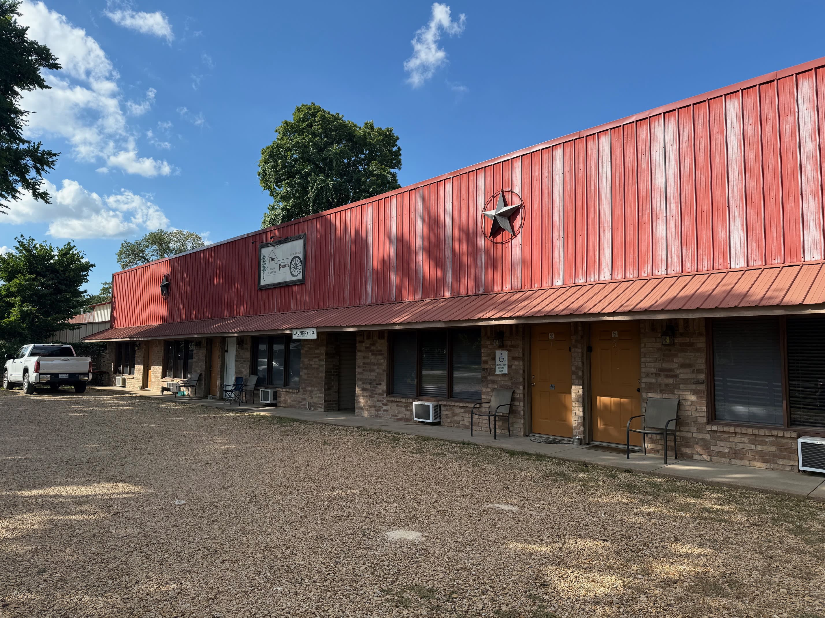 1305 North Tool Drive – photo 1