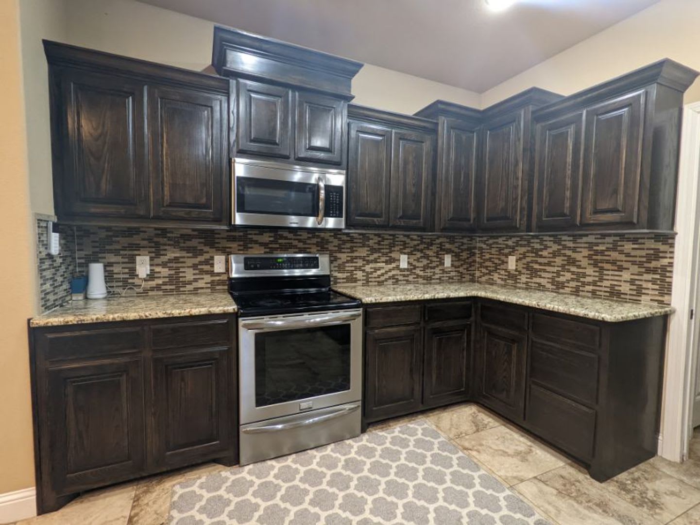 4 bedroom 2 bath home – photo 5