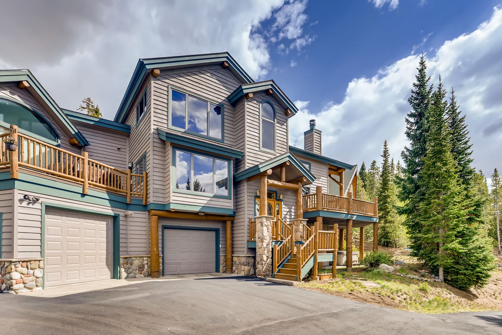 Ten Mile View House – photo 1
