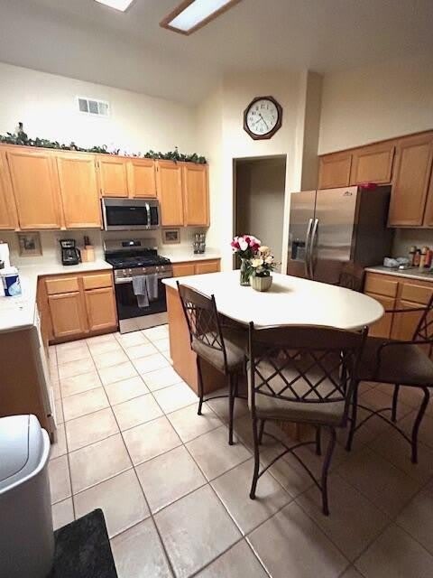 37760 Driscoll Street – photo 5